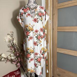 Bobbie Brooks Woman's Short Sleeve Lace Dress White with Floral Print XL Stretch